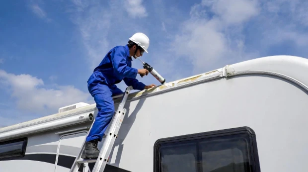 When Should You Schedule RV Roof Repair to Avoid Expensive Structural Issues?